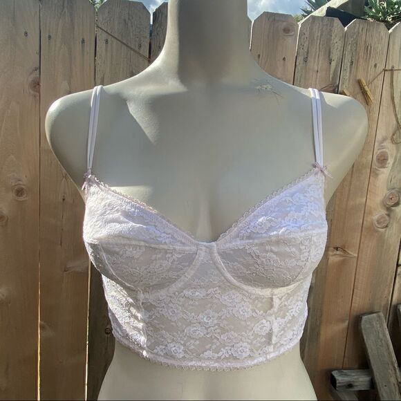 BCBGgeneration lace bralette size medium - Picture 4 of 11